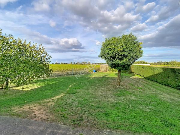 Maison sur sous sol à vendre à Tillieres