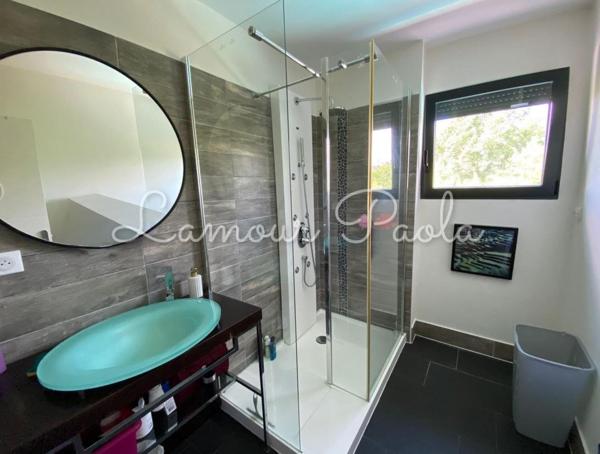 Magnifique maison d'architecte avec piscine à débordement