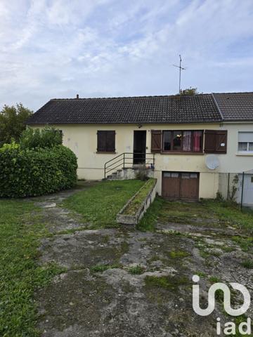 Maison 5 pièces de 72 m² à Liancourt (60140)