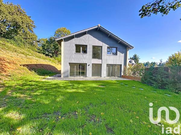 Maison à vendre 6 pièces 131 m² Charbonnières-les-Bains