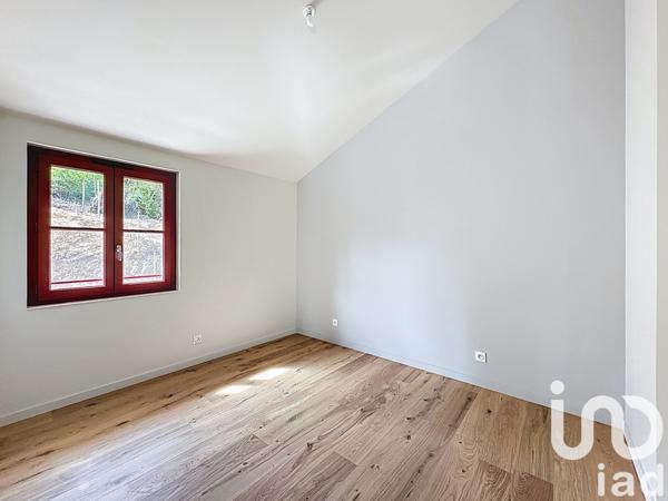 Maison à vendre 6 pièces 131 m² Charbonnières-les-Bains