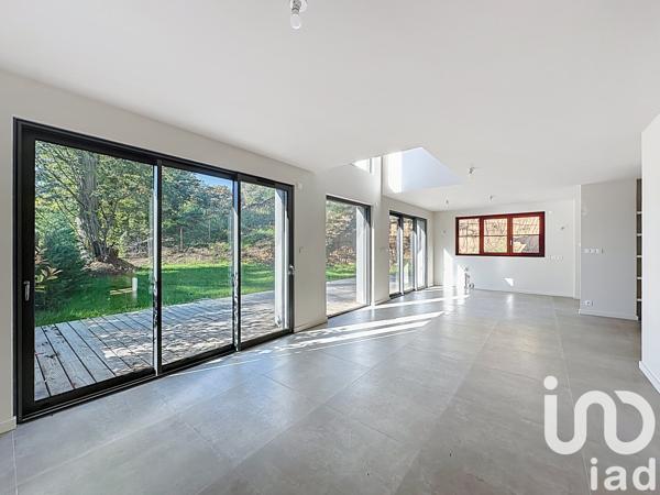 Maison à vendre 6 pièces 131 m² Charbonnières-les-Bains