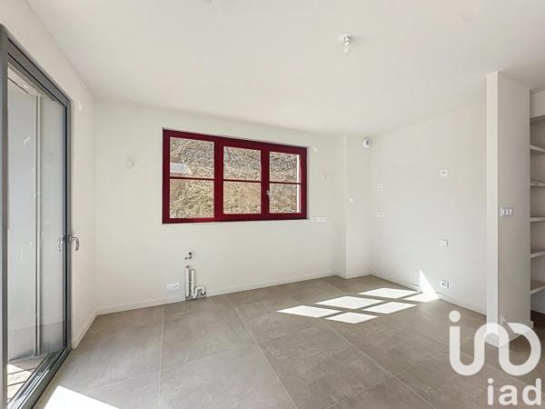 Maison à vendre 6 pièces 131 m² Charbonnières-les-Bains