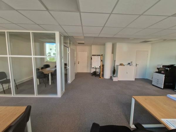 Bureaux modernes de 60 m² à louer quartier L'Houmeau à Angoulême