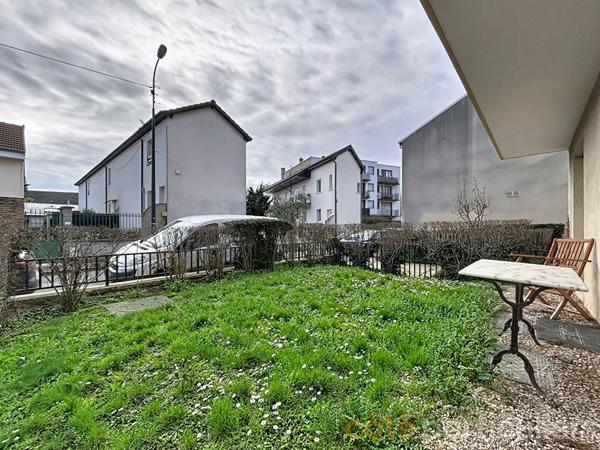 Vente Appartement49,4 m² - 2 Pièces - SAINT MAUR DES FOSSES (94100)