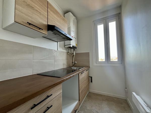 Clamart (92140) Appartement 2 pièces rénové quartier Gare.