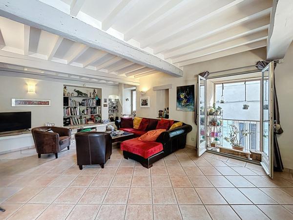 Maison de village de charme avec terrasse plein sud – Pierrevert