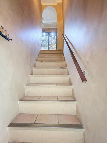 Maison de village de charme avec terrasse plein sud – Pierrevert