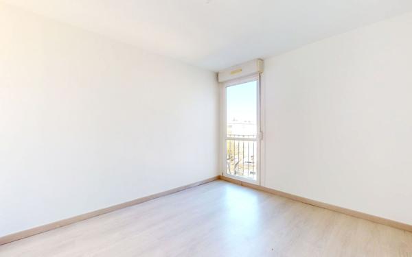 Appartement à vendre    4 pièces • 74 m2 Maizières-lès-Metz