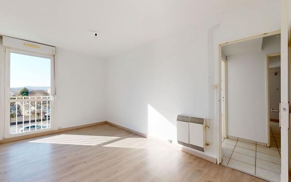 Appartement à vendre    4 pièces • 74 m2 Maizières-lès-Metz