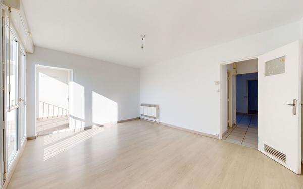 Appartement à vendre    4 pièces • 74 m2 Maizières-lès-Metz