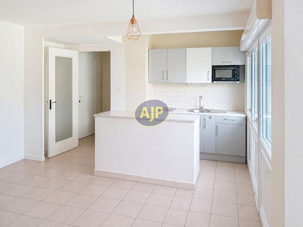 Appartement à vendre Nantes - 1 pièces, 35m² avec 0 chambre(s) à 145 500€ - AJP Immobilier Nantes Sud