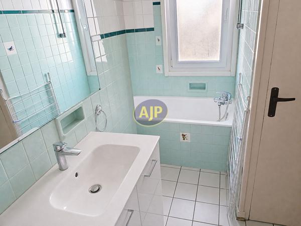 Appartement à vendre Nantes - 1 pièces, 35m² avec 0 chambre(s) à 145 500€ - AJP Immobilier Nantes Sud