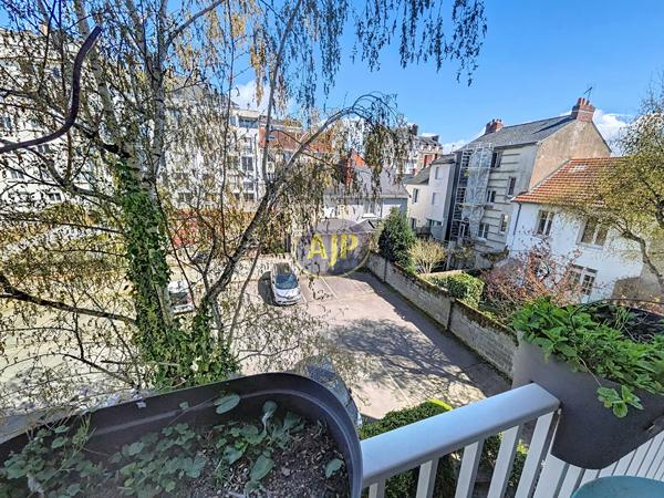 Appartement à vendre Nantes - 1 pièces, 35m² avec 0 chambre(s) à 145 500€ - AJP Immobilier Nantes Sud