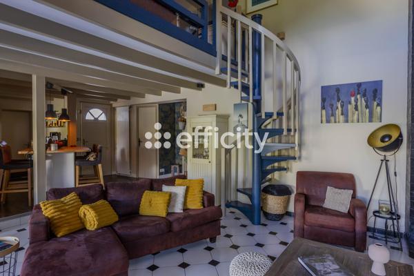 Maison
         5 pièces
        - 130 m² Bien prestige 519 000 € *