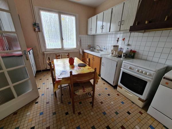 Maison à vendre |  Saint-Médard-de-Guizières |  4 pièces | 87 m²