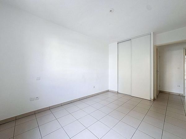A VENDRE - MURET - Appartement T3 en rez-de-chaussée - Résidence calme et sécurisée