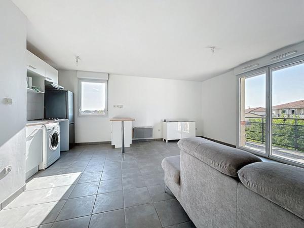 A VENDRE - MURET - Appartement T3 avec 2 places de parking en sous terrain