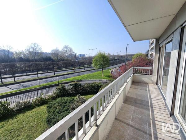 Location appartement 4 pièces 84 m² Asnières-sur-Seine