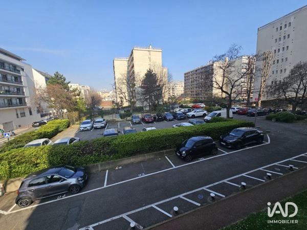 Location appartement 4 pièces 84 m² Asnières-sur-Seine