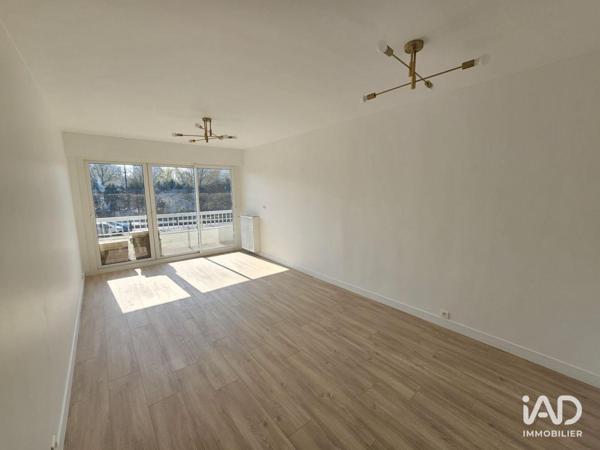 Location appartement 4 pièces 84 m² Asnières-sur-Seine