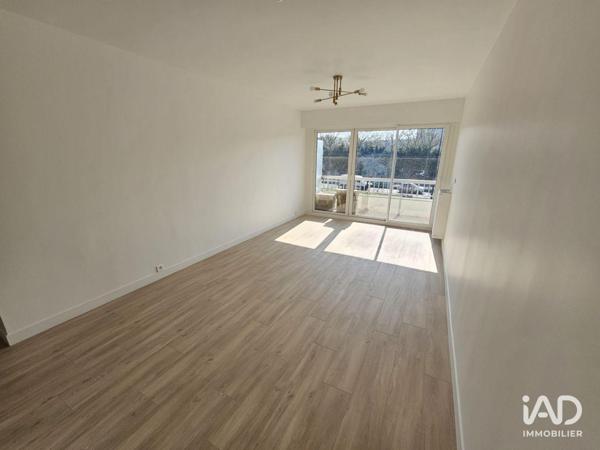Location appartement 4 pièces 84 m² Asnières-sur-Seine
