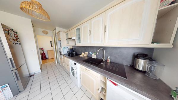 Appartement Asnieres Sur Seine 3 pièce(s) 72.80 m2 avec balcon