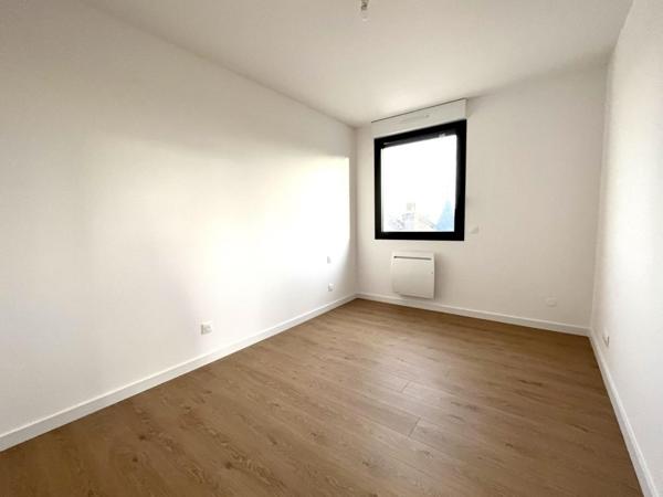 A LOUER : T2 à MARCQ-EN-BAROEUL • • 520 € CC • Réf. G648