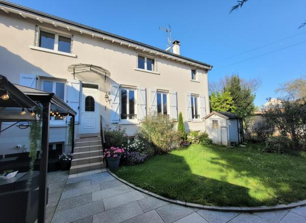 Maison Argenteuil, secteur Orgemont, 95100 Val d'Oise 6 pièce(s) 122 m2 habitables
