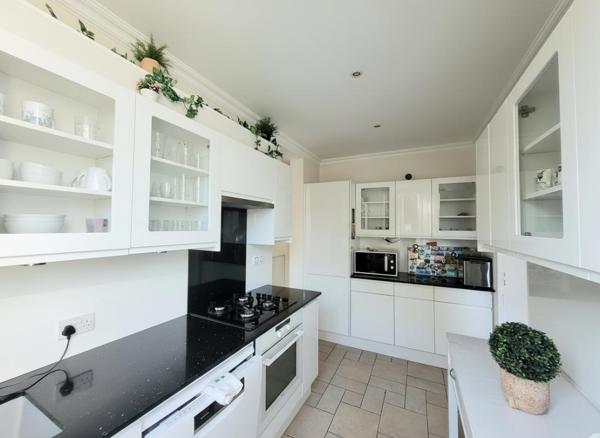 Maison Argenteuil, secteur Orgemont, 95100 Val d'Oise 6 pièce(s) 122 m2 habitables