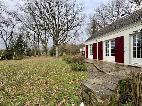 Maison familiale 7 pièces – 5 chambres – Bouaye – Quartier calme