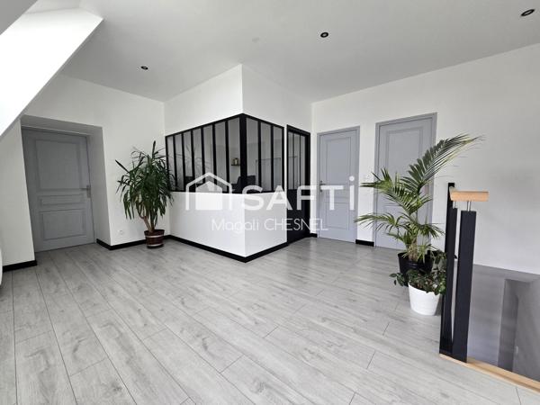 LONGERE 242 m² – 6 CHAMBRES – GRAND TERRAIN – GUIPEL