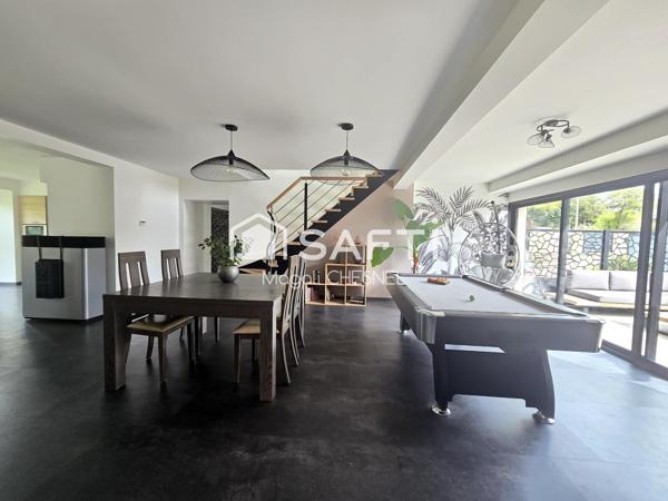 LONGERE 242 m² – 6 CHAMBRES – GRAND TERRAIN – GUIPEL