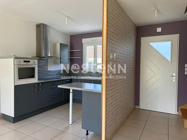 Maison de 4 chambres, jardin de 1300m² et garage !