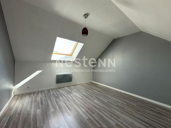 Maison de 4 chambres, jardin de 1300m² et garage !