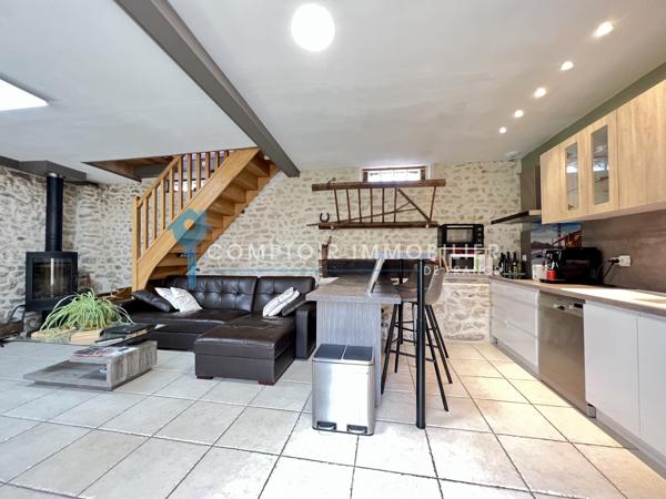 Maison 4 pièce(s) 2 chambre(s) 110 m²