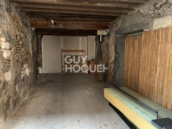 Parking / box / Garage