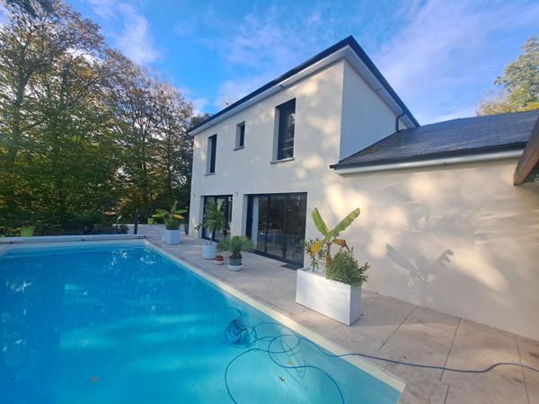 PROPRIETE D'EXCEPTION A LA FLECHE