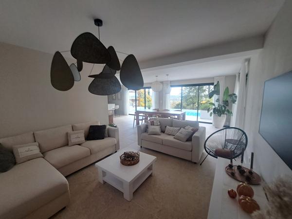 PROPRIETE D'EXCEPTION A LA FLECHE