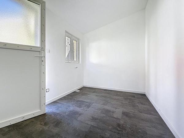 Charmante  Maison Orly 2 pièces  24.50 m2 avec dépendance de 7 m²