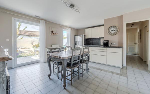 Maison à vendre    4 pièces •  Clapiers