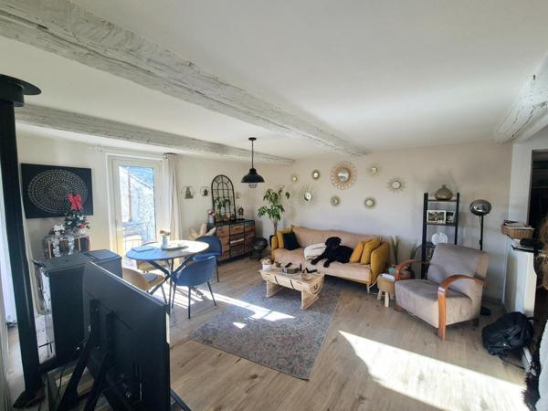 maison de village avec deux appartements