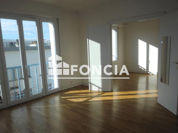 Location Appartement 3 pièces 64.51 m² - 36 RUE DU PORT Lorient 56100