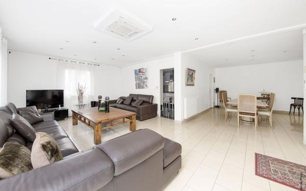 Maison à vendre    5 pièces • 197 m2 Toulouse