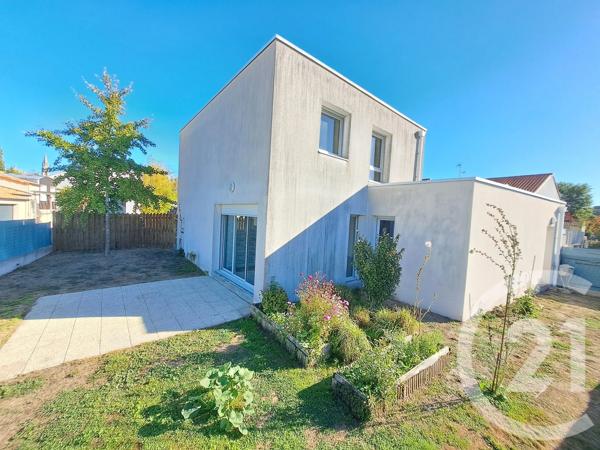 Maison à vendre  5 pièces - 115 m 2   VERTOU  - 44