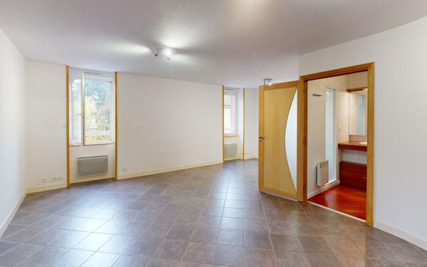 Appartement à louer    2 pièces •  Decazeville