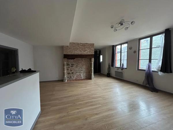 Appartement à louer 2 pièces 74.31m²