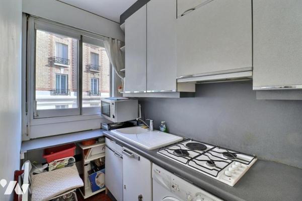 LOURMEL - Appartement 2 pièces 