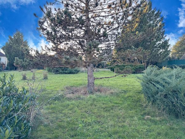 Terrain à batir Romorantin Lanthenay 693 m2