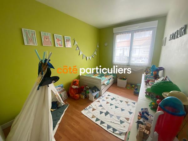 Vente Maison143 m² - 7 Pièces - LES HERBIERS (85500)
